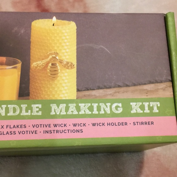 Beeswax Candle Making Kit NWT makes multiple candles, sealed - Picture 3 of 14